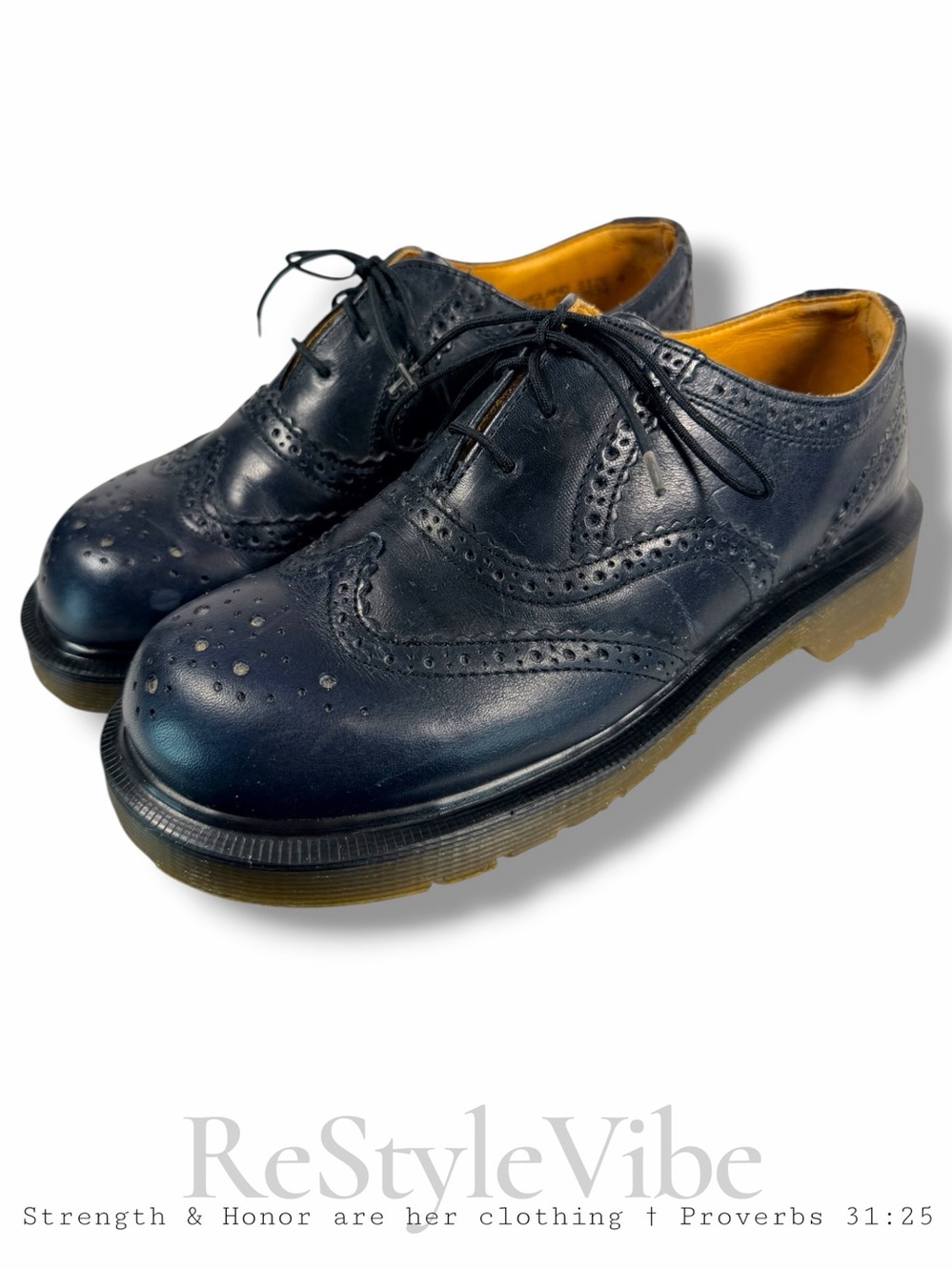 DR MARTENS Youth Size 4 Shoes Navy Leather Upper Made in England Oxford